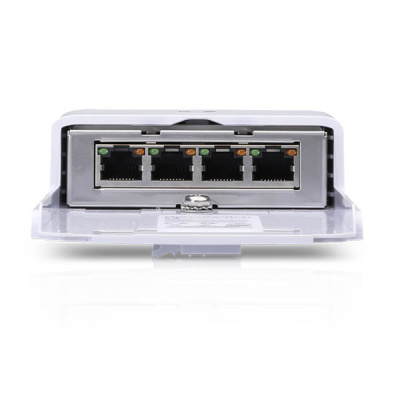 Ubiquiti NanoSwitch (N-SW) Коммутатор 3