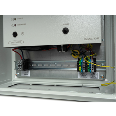 Bastion SKAT-V.220AC-800VA исп.5P Уличный ИБП  SKAT-UPS 800-IP65-ON-R04 5
