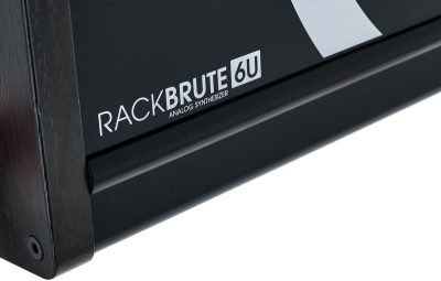 Arturia RackBrute 6U Noir Стойка 10