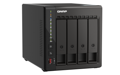 QNAP TS-453E-8G Сетевое хранилище 1