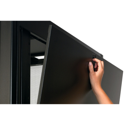 APC by Schneider Electric AR3150 Телекоммуникационный шкаф 4