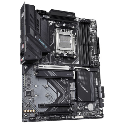 Gigabyte X870 GAMING WIFI6 Материнская плата 1