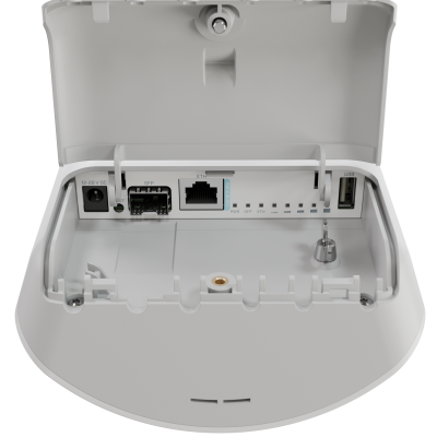 MikroTik mANTBox ax 15s L22UGS-5HAXD2HAXD-15S Точка доступа 2
