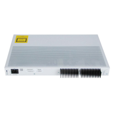 Cisco C1000FE-24P-4G-L Коммутатор 2