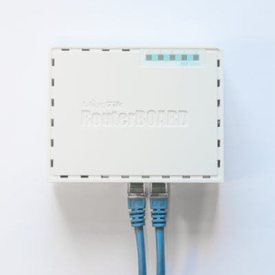 Mikrotik RB750GL Маршрутизатор 3