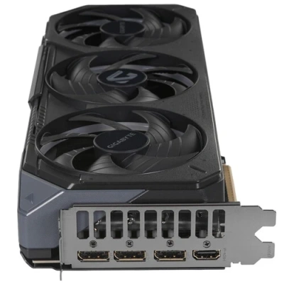 Gigabyte GV-N5070GAMING OC-12GD 1.0 Видеокарта 3