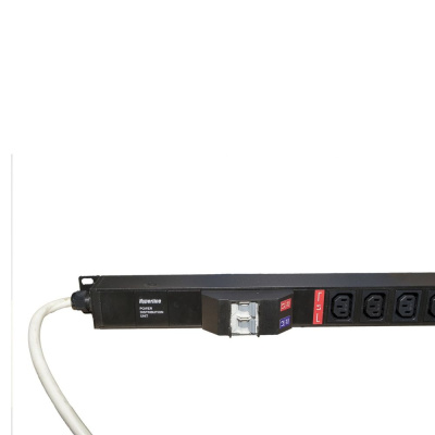 Hyperline SHE-20IEC-4BIEC-B-3PVB Блок розеток 4