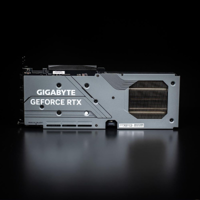 Gigabyte GeForce RTX 4060 GAMING OC Видеокарта GV-N4060GAMING OC-8GD 5