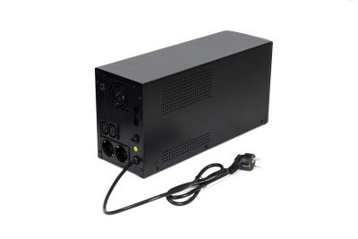 Bastion SKAT-UPS 3000-IN-4X9 453 ИБП 5