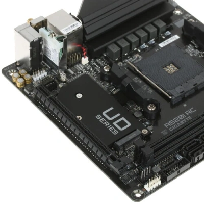 Gigabyte A520I AC Материнская плата 3